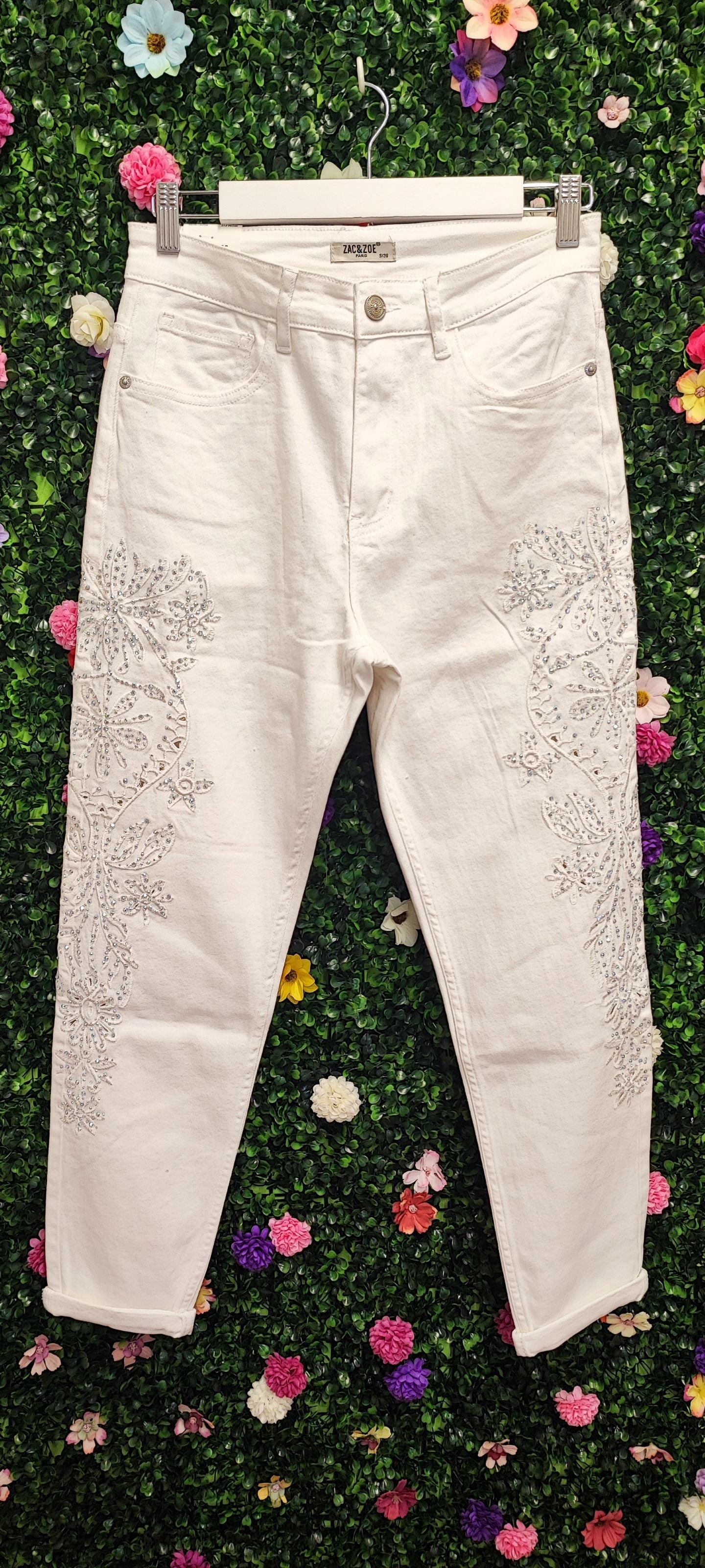 GLANZENDE WITTE MOM FIT JEANS